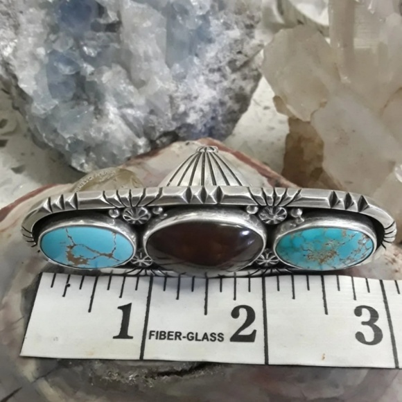 Huge!Vtg Navajo Turquoise Ring - Picture 5 of 8